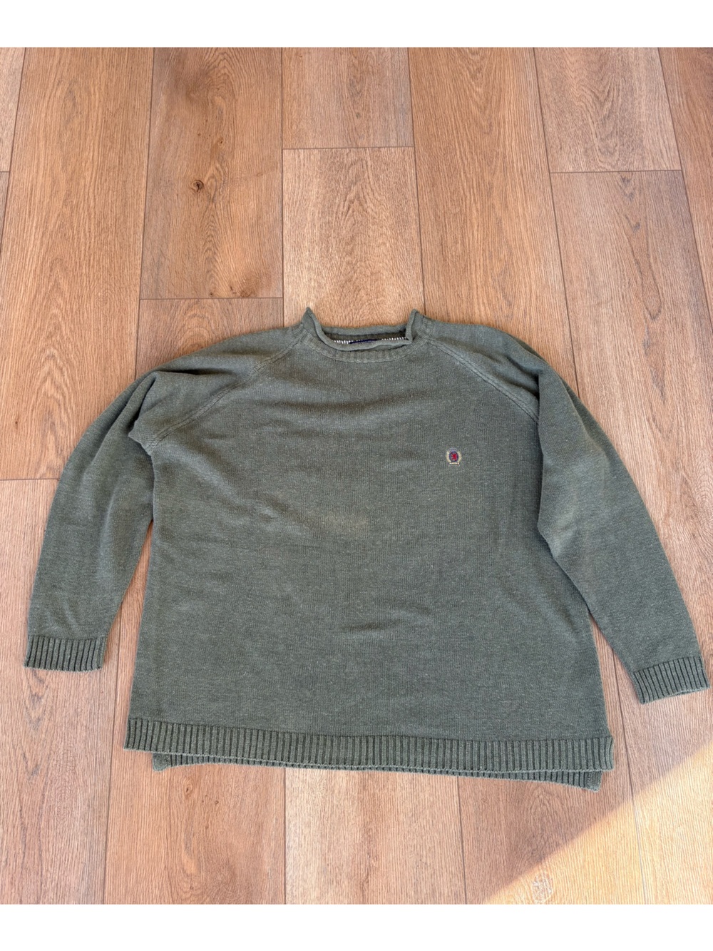 Tommy Hilfiger Olive Green Crewneck Sweater vintage